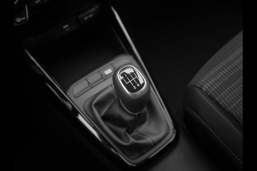 Kia Stonic 1.0 T-GDi MHEV DynamicLine ANWB Private Lease v.a € 364 | Navigatie | PDC |