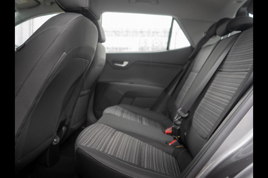 Kia Stonic 1.0 T-GDi MHEV DynamicLine ANWB Private Lease v.a € 364 | Navigatie | PDC |