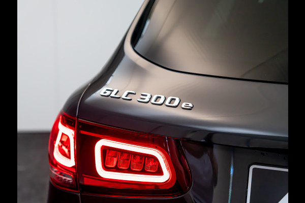 Mercedes-Benz GLC GLC 300e 4MATIC AMG Line | Pano | Burmester | Trekhaak