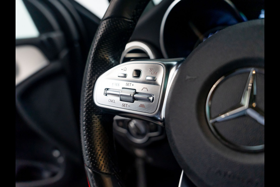 Mercedes-Benz GLC GLC 300e 4MATIC AMG Line | Pano | Burmester | Trekhaak