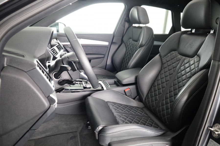 Audi Q5 55 TFSI e quattro Competition 367pk Plug in Hybrid | Panoramadak | Luchtvering | Diamond stitching leder interieur | Trekhaak | Stoelverwarming