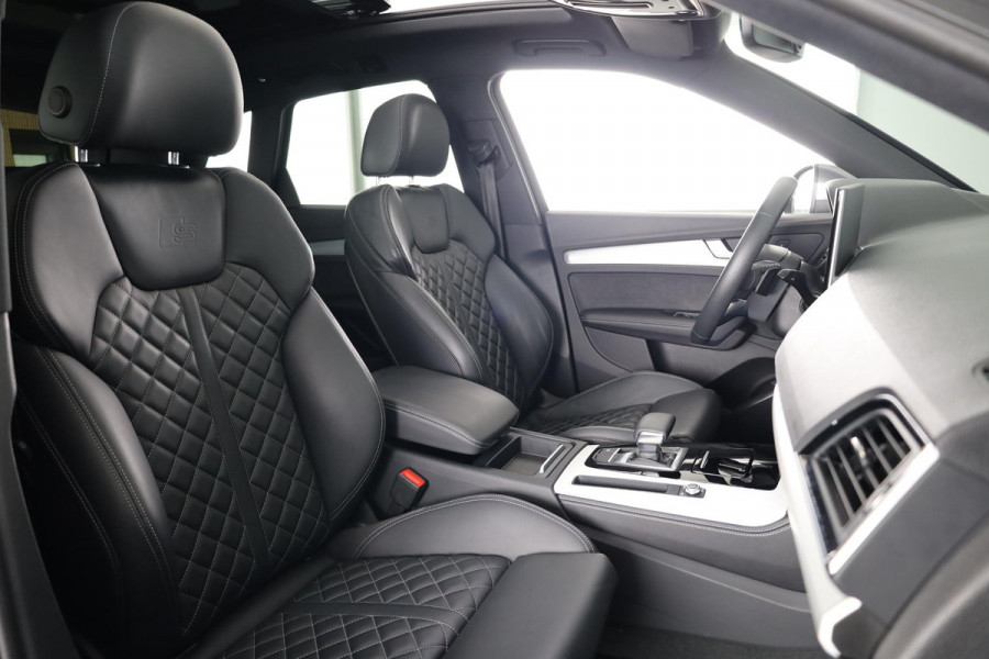 Audi Q5 55 TFSI e quattro Competition 367pk Plug in Hybrid | Panoramadak | Luchtvering | Diamond stitching leder interieur | Trekhaak | Stoelverwarming