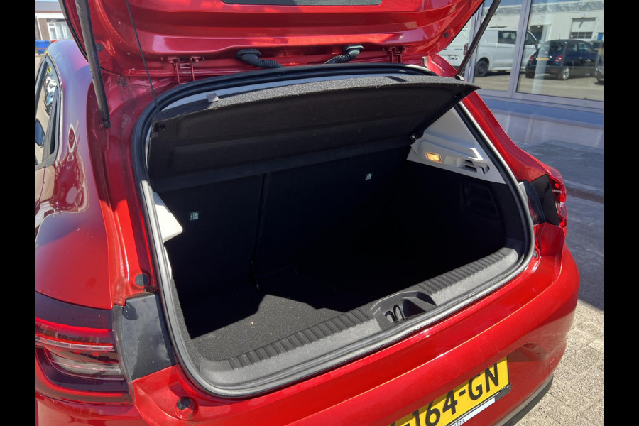 Renault Clio 1.0 TCe Zen | Stoelverwarming | Airco | Cruise Control