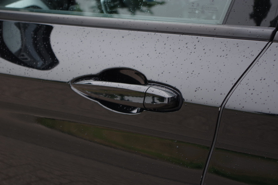 BMW X1 xDrive25e eDrive Edition 222 PK PHEV, Panoramadak, Trekhaak, Camera, LED Koplampen, Cruise Control