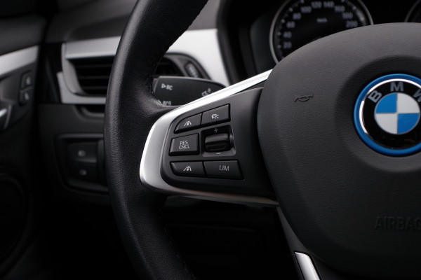 BMW X1 xDrive25e eDrive Edition 222 PK PHEV, Panoramadak, Trekhaak, Camera, LED Koplampen, Cruise Control