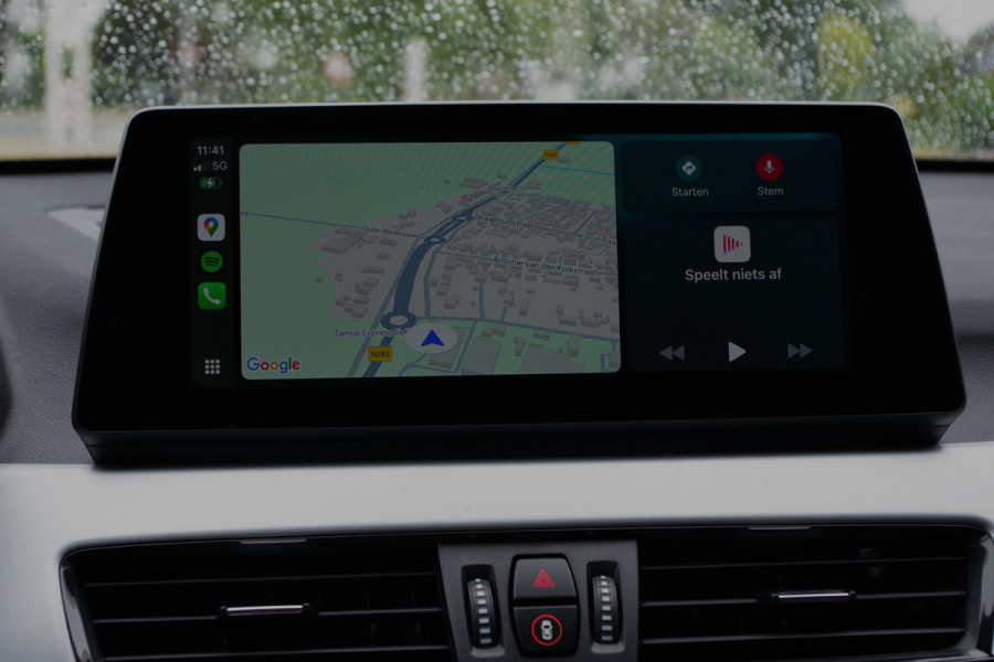 BMW X1 xDrive25e eDrive Edition 222 PK PHEV, Panoramadak, Trekhaak, Camera, LED Koplampen, Cruise Control