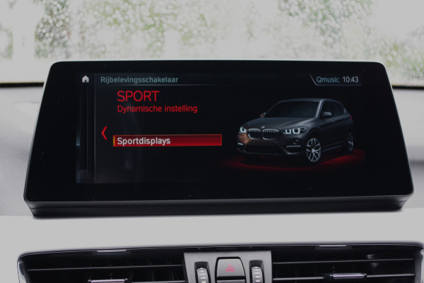 BMW X1 xDrive25e eDrive Edition 222 PK PHEV, Panoramadak, Trekhaak, Camera, LED Koplampen, Cruise Control