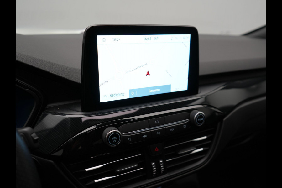 Ford Kuga 2.5 ST-Line Plug In Hybrid 225pk PHEV | Panodak | Adaptive Cruise | 360 Camera | Head Up | Virutal | Apple Carplay | Stuurverwarming | Sfeerverlichting |