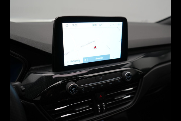 Ford Kuga 2.5 ST-Line Plug In Hybrid 225pk PHEV | Panodak | Adaptive Cruise | 360 Camera | Head Up | Virutal | Apple Carplay | Stuurverwarming | Sfeerverlichting |