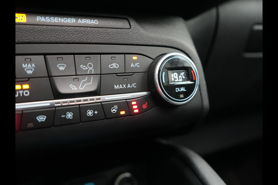 Ford Kuga 2.5 ST-Line Plug In Hybrid 225pk PHEV | Panodak | Adaptive Cruise | 360 Camera | Head Up | Virutal | Apple Carplay | Stuurverwarming | Sfeerverlichting |