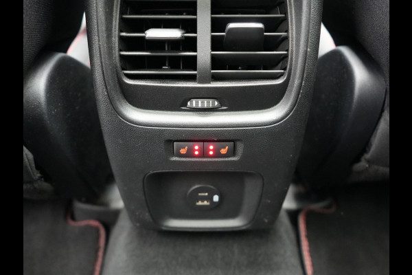 Ford Kuga 2.5 ST-Line Plug In Hybrid 225pk PHEV | Panodak | Adaptive Cruise | 360 Camera | Head Up | Virutal | Apple Carplay | Stuurverwarming | Sfeerverlichting |