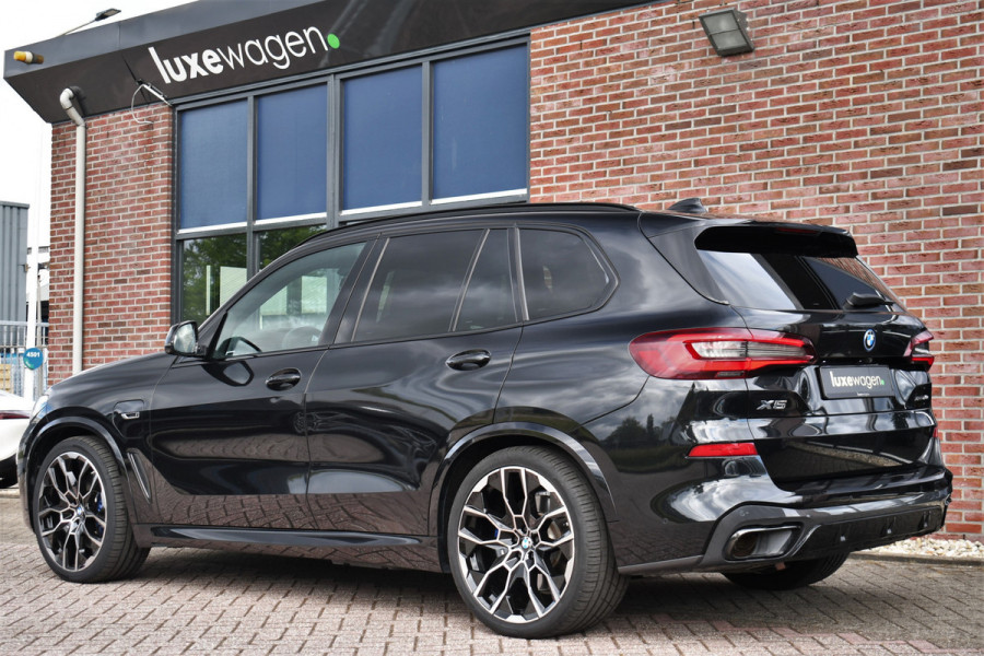 BMW X5 xDrive45e M-Sport Skylounge M-zetels ACC 360 4WS HUD 22inch