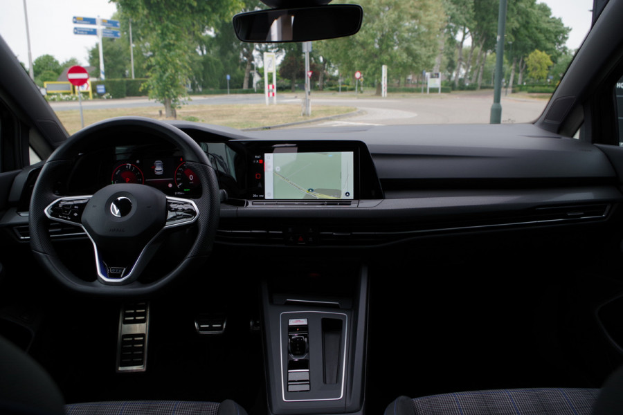 Volkswagen Golf 1.4 eHybrid GTE 245 PK PHEV, Carplay, Navigatie, Adap. Cruise Control, Kuipstoelen