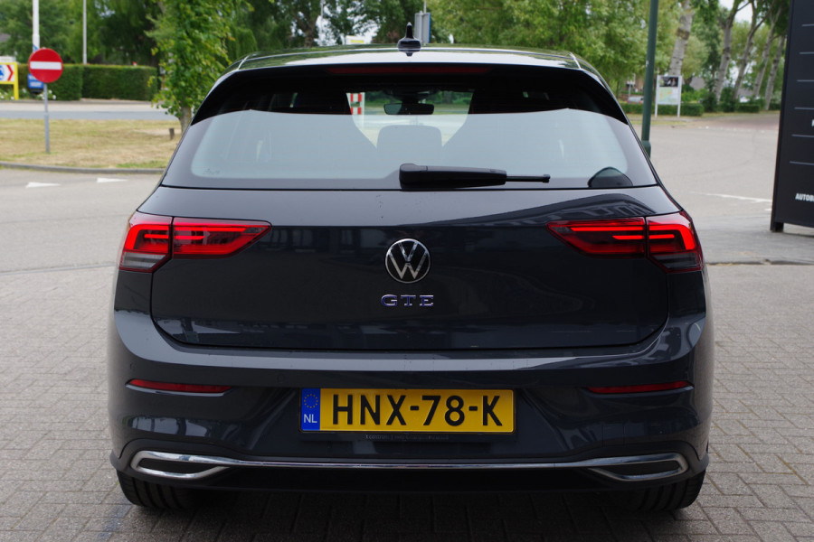 Volkswagen Golf 1.4 eHybrid GTE 245 PK PHEV, Carplay, Navigatie, Adap. Cruise Control, Kuipstoelen