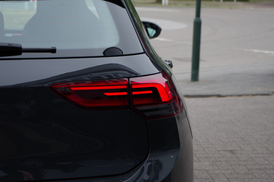 Volkswagen Golf 1.4 eHybrid GTE 245 PK PHEV, Carplay, Navigatie, Adap. Cruise Control, Kuipstoelen