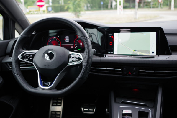 Volkswagen Golf 1.4 eHybrid GTE 245 PK PHEV, Carplay, Navigatie, Adap. Cruise Control, Kuipstoelen