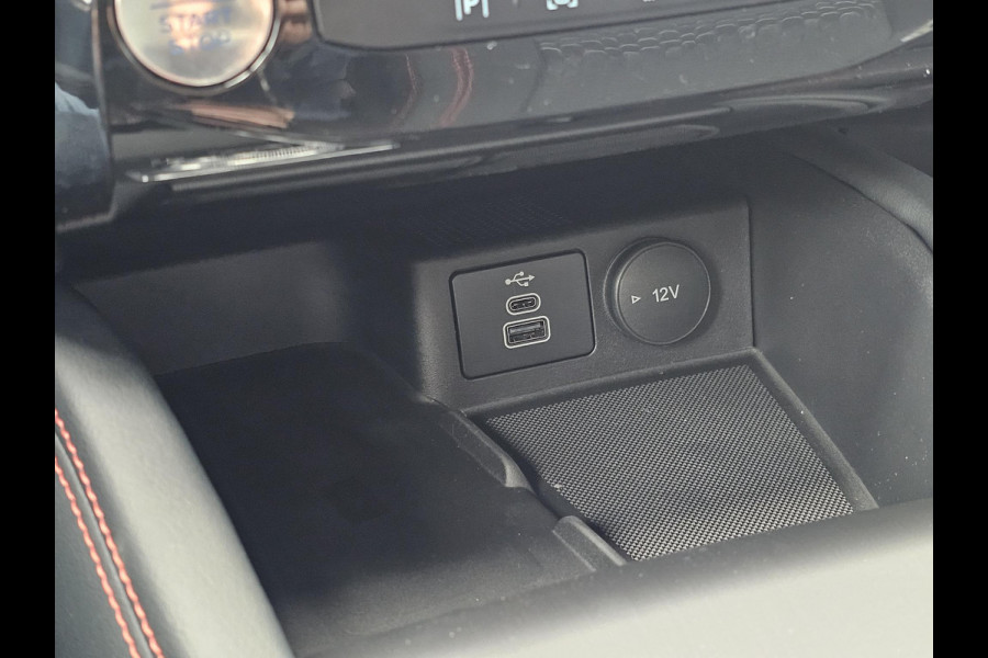 Ford Kuga 2.5 PHEV ST-Line | Ford Voorraad | Incl €4000,- Korting | Technology Pack | Wegklapbare Trekhaak | Led | Camera |