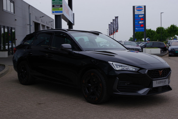 CUPRA Leon Sportstourer 1.4 e-Hybrid 245 PK VZ Copper Edition PHEV, Panoramadak, Camera, 19" LM, Adap. Cruise Control, Carplay