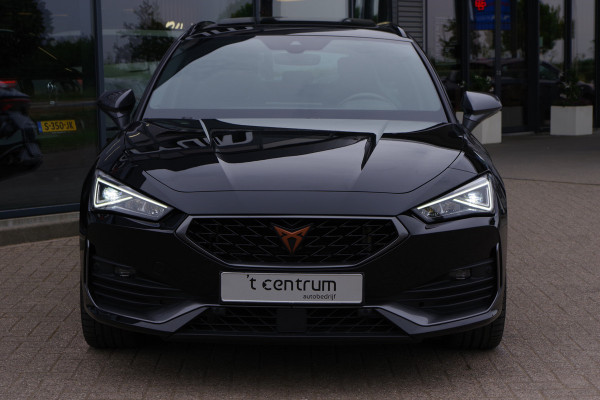 CUPRA Leon Sportstourer 1.4 e-Hybrid 245 PK VZ Copper Edition PHEV, Panoramadak, Camera, 19" LM, Adap. Cruise Control, Carplay