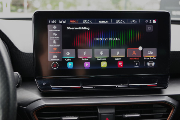 CUPRA Leon Sportstourer 1.4 e-Hybrid 245 PK VZ Copper Edition PHEV, Panoramadak, Camera, 19" LM, Adap. Cruise Control, Carplay