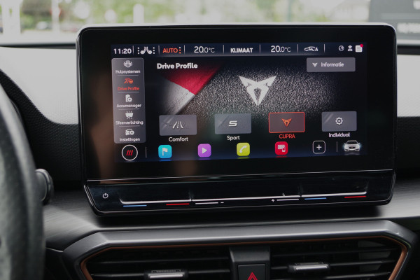 CUPRA Leon Sportstourer 1.4 e-Hybrid 245 PK VZ Copper Edition PHEV, Panoramadak, Camera, 19" LM, Adap. Cruise Control, Carplay
