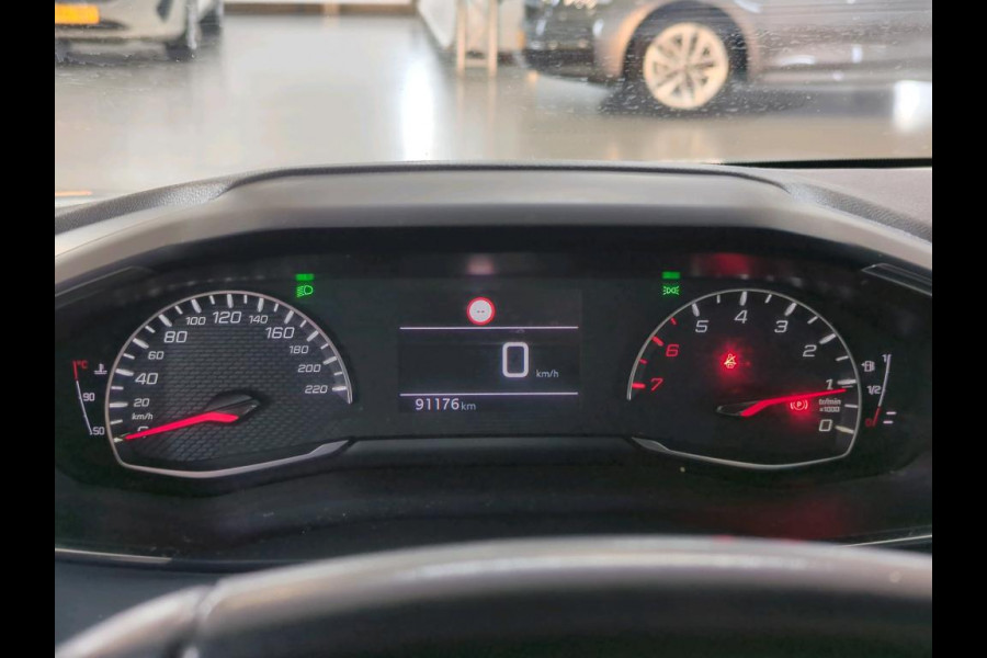 Peugeot 208 1.2 PureTech Blue Lease Active NL AUTO | NAVI | CAMERA | VELGEN ! 2DE PINKSTERDAG GEOPEND VAN 10:00 UUR T/M 17:00 UUR