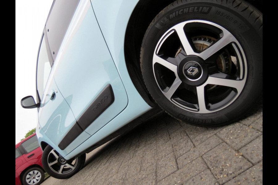 Renault Twingo 1.0 SCe Limited | AIRCO | CRUISE CONTROL | MICHELIN BANDEN | DAB | PARKEERSENSORS |