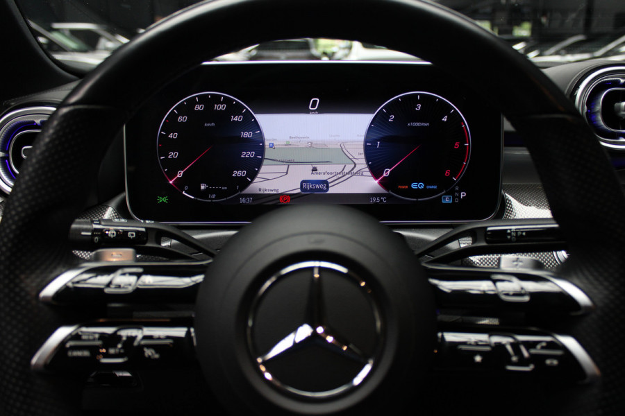 Mercedes-Benz C-Klasse Estate 220d AMG Panodak Leer Navi HUD 360° Massagestoelen PTS Distronic Plus Elektr. achterklep BTW auto