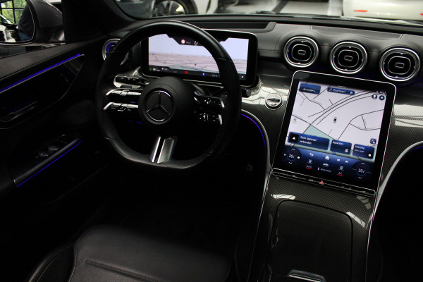 Mercedes-Benz C-Klasse Estate 220d AMG Panodak Leer Navi HUD 360° Massagestoelen PTS Distronic Plus Elektr. achterklep BTW auto