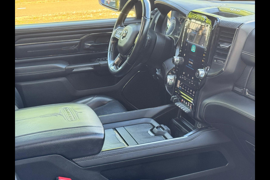 Dodge Ram 5.7 HEMI V8 4x4 LIMITED 1JAAR GARANTIE