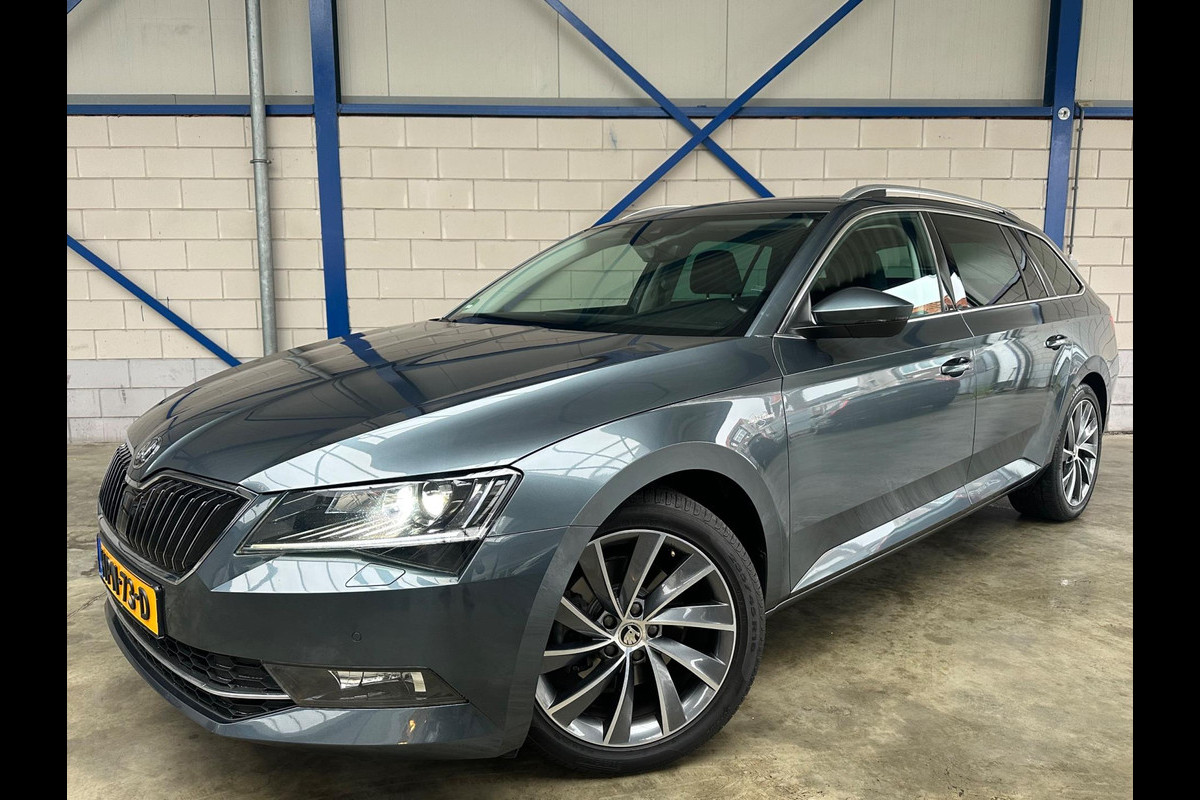 Škoda Superb 2.0 TSI Laurin & Klement Business Leder|Navi|Xenon Škoda Superb 2.0 TSI Laurin & Klement Business Leder|Navi|Xenon