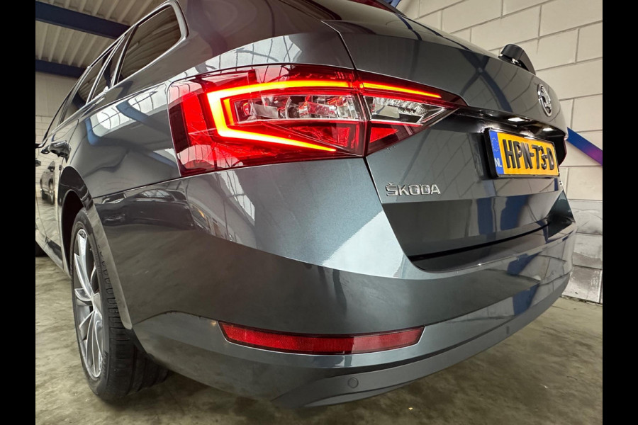Škoda Superb 2.0 TSI Laurin & Klement Business Leder|Navi|Xenon