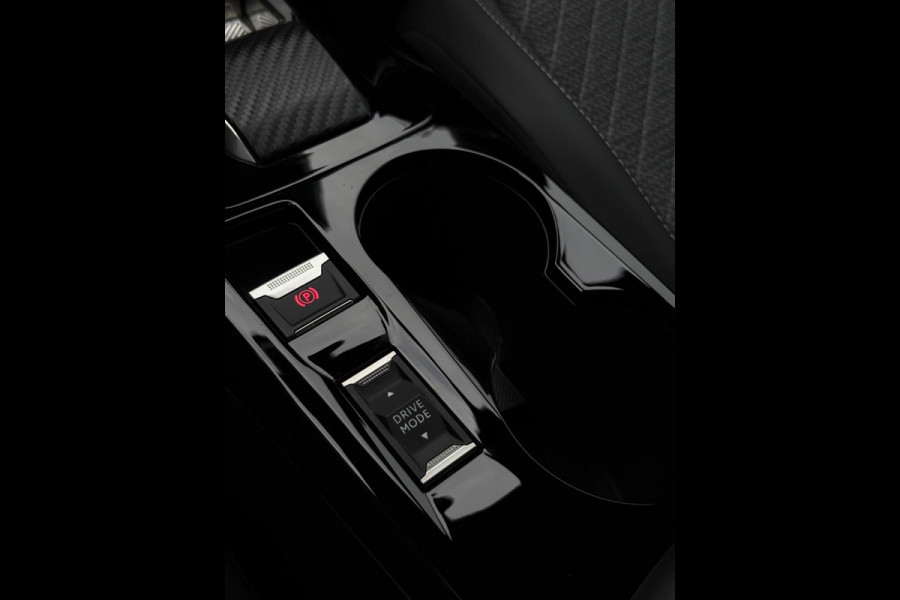 Peugeot 2008 1.2 PureTech 130 Allure 360° Camera Facelift model