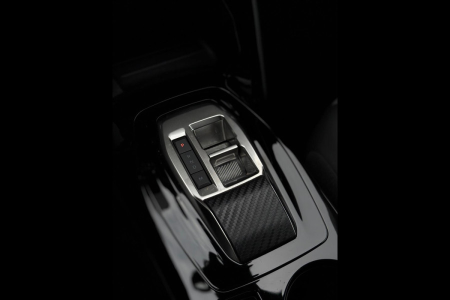 Peugeot 2008 1.2 PureTech 130 Allure 360° Camera Facelift model