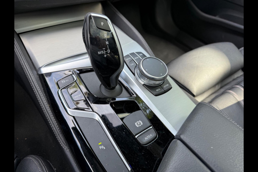 BMW 5 Serie 530i High Executive Edition 252 pk, sportleder, schuifdak, vele opties, 1e eigenaar, NL auto met nationale auto pas