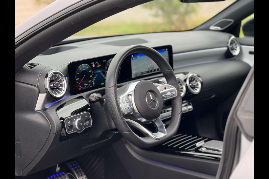 Mercedes-Benz CLA-Klasse Shooting Brake 250 e AMG Panoramadak|Burmester®|Camera 360°|Head-Up|AppleCarplay|DAB+|Distronic|LED Beam