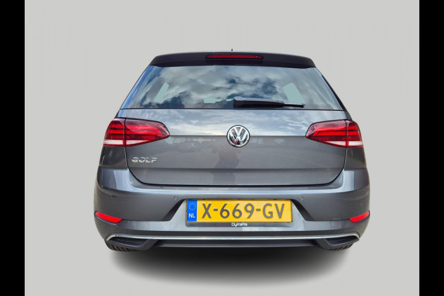 Volkswagen Golf 1.5 TSI Highline DSG-7 Navi, Clima, Cruise, LED