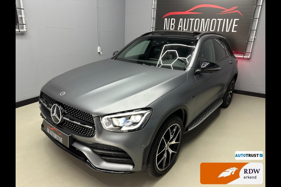 Mercedes-Benz GLC 300e 4MATIC Business Solution AMG