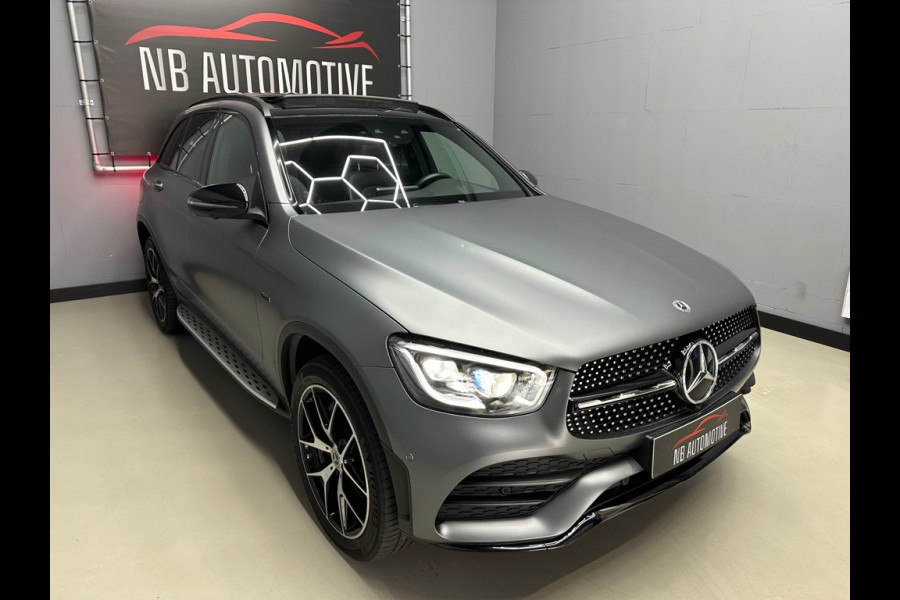 Mercedes-Benz GLC 300e 4MATIC Business Solution AMG