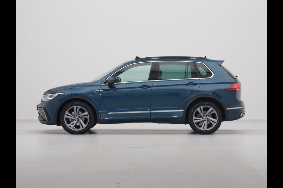 Volkswagen Tiguan 1.5 TSI 150pk DSG R-Line Panorama Camera Matrix Led Clima Carplay