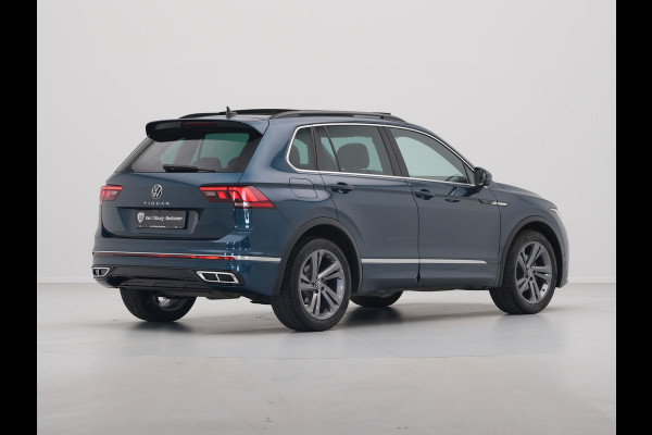 Volkswagen Tiguan 1.5 TSI 150pk DSG R-Line Panorama Camera Matrix Led Clima Carplay