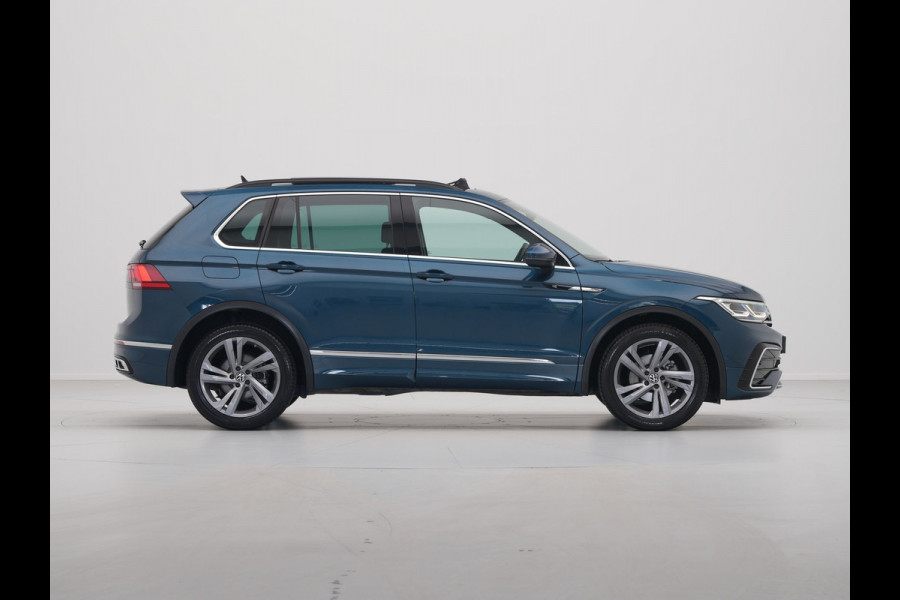 Volkswagen Tiguan 1.5 TSI 150pk DSG R-Line Panorama Camera Matrix Led Clima Carplay