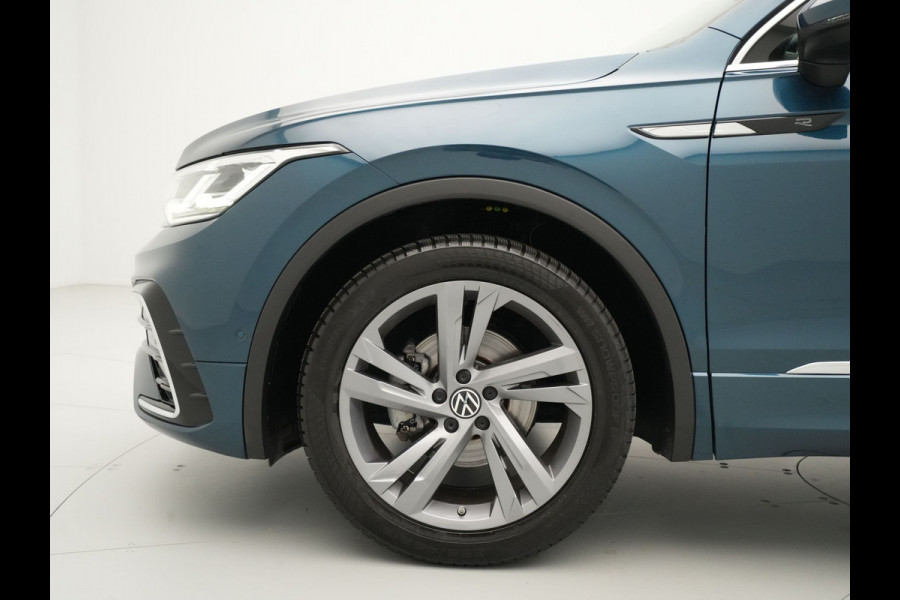 Volkswagen Tiguan 1.5 TSI 150pk DSG R-Line Panorama Camera Matrix Led Clima Carplay