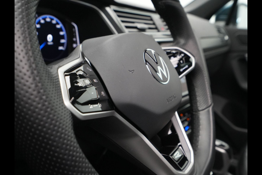 Volkswagen Tiguan 1.5 TSI 150pk DSG R-Line Panorama Camera Matrix Led Clima Carplay