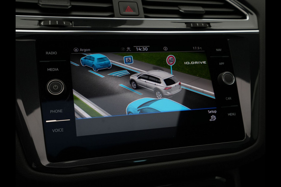 Volkswagen Tiguan 1.5 TSI 150pk DSG R-Line Panorama Camera Matrix Led Clima Carplay