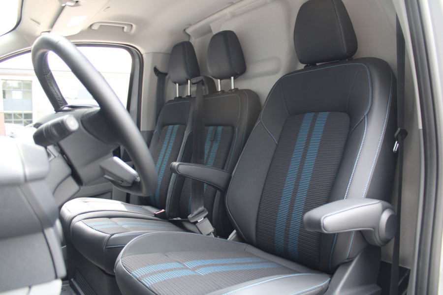 Ford Transit Custom 300 2.0 TDCI L2H1 Sport 170pk - 2x Schuifdeur - 19" LM velgen - ACC - Blind spot - Navi - Camera - Verwarmd stuur - 70l tank - R