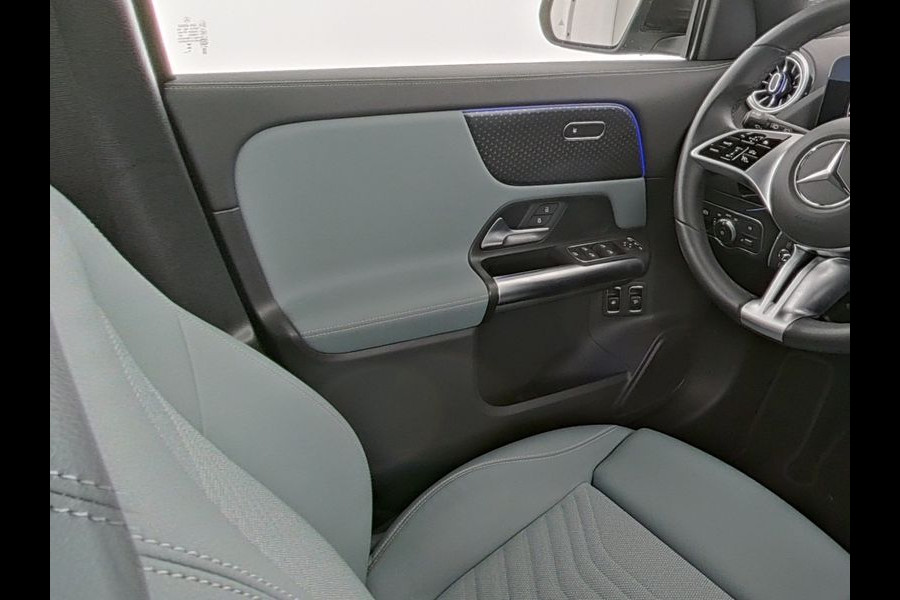 Mercedes-Benz GLA 250 e Face Lift Plug-In Hybride | Progressive Line Advanced Plus | Sfeerverlichting | Dodehoek Assist | Ledkoplampen | Inclusief 24 maanden Mercedes-Benz Certified garantie voor Europa.