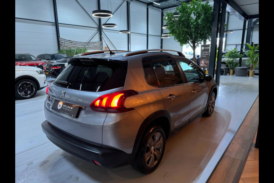 Peugeot 2008 1.2 PureTech Signature Garantie CarPlay StoelVW Parkeersensoren Cruise Navi Led Rijklaar