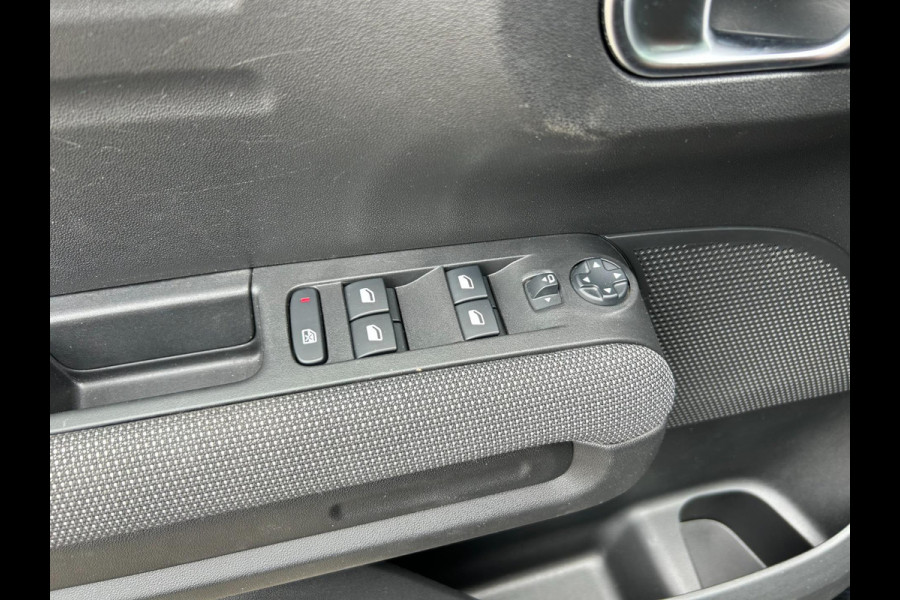 Citroën C3 Aircross 1.2 PureTech Shine | AUTOMAAT | A.CAMERA | TREKHAAK | NAVI | BLUETOOTH | CC | PDC | STOELVERW | BOVAG-GARANTIE