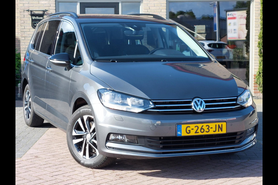 Volkswagen Touran 1.6 TDI Highline 7p | Trekhaak | ACC | 100% onderhouden